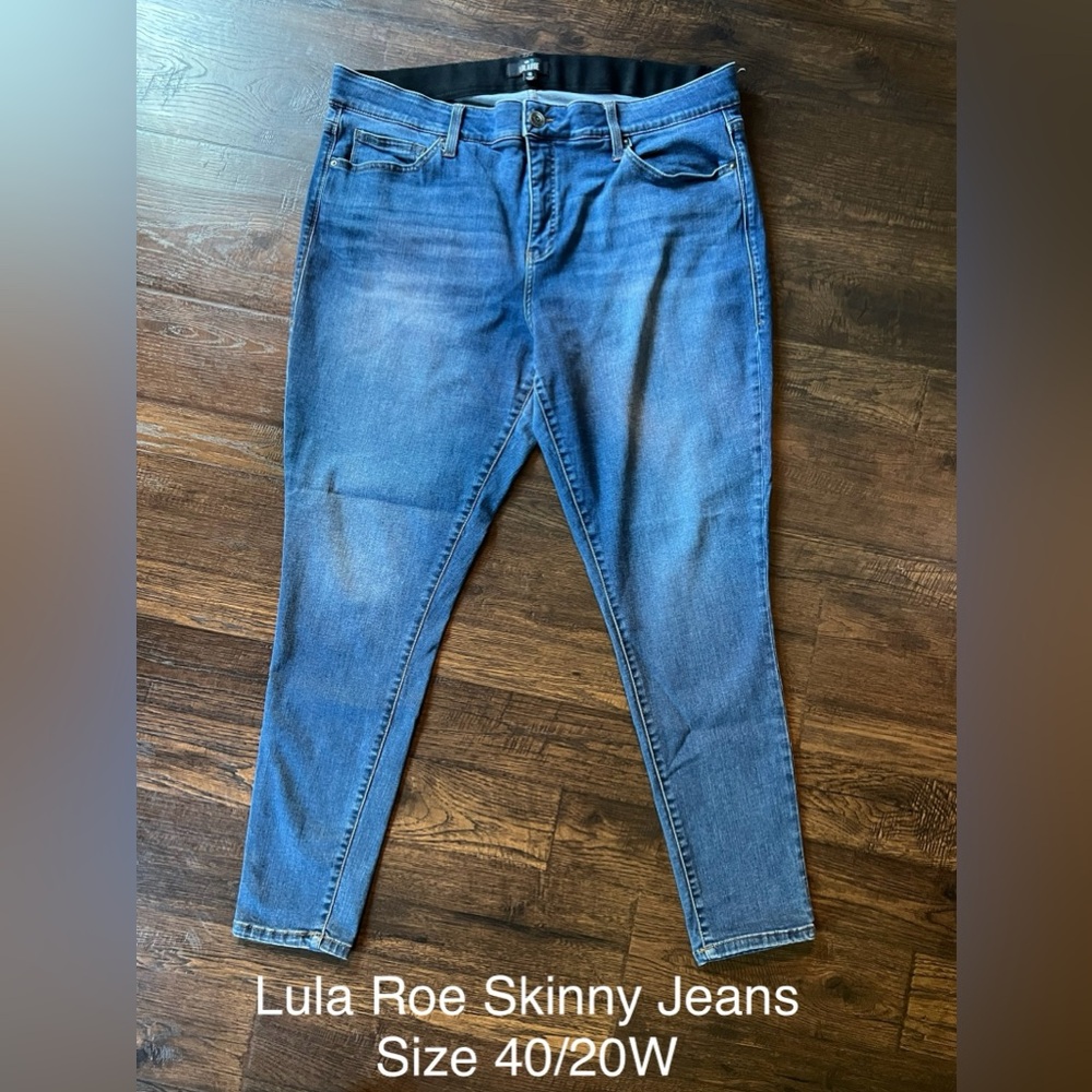 LulaRoe Skinny Jeans Size 40/20W